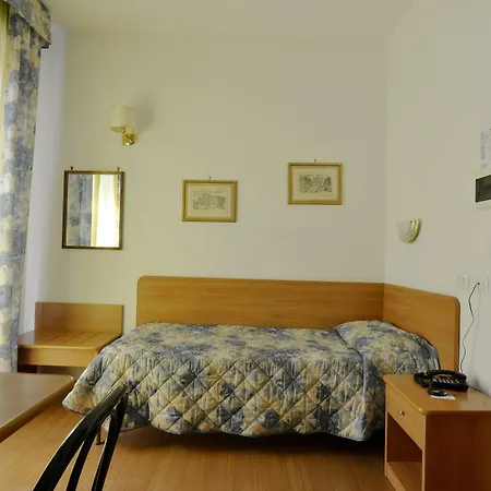 Tirreno 3* Řím