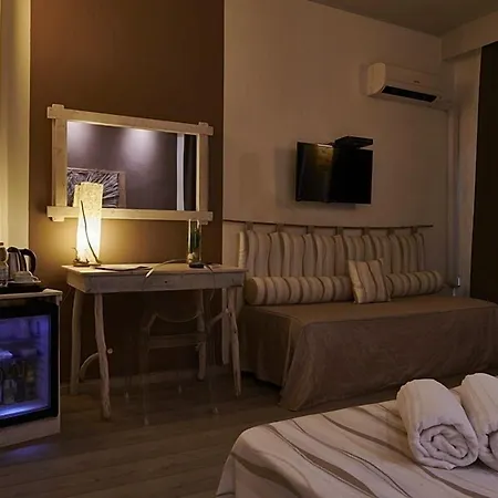 Tirreno Hotel