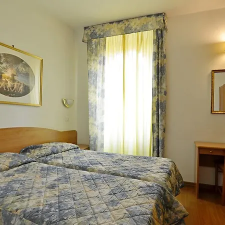 Tirreno Hotel Řím