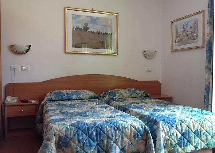 Hotel Tirreno