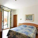 Tirreno 3* רומא