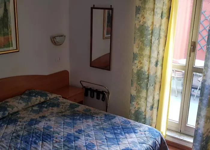 Tirreno Szálloda 3*