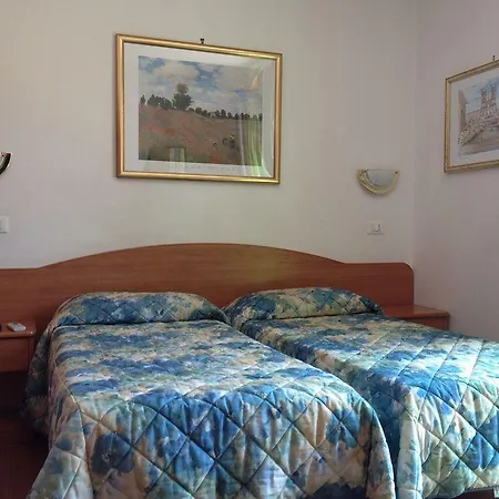 Ξενοδοχείο Tirreno