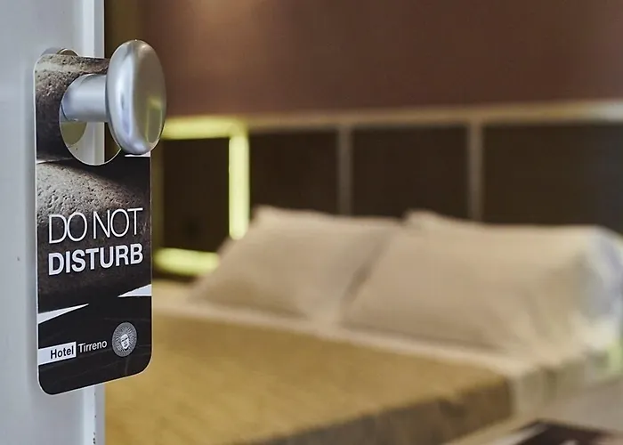 Tirreno Hotell Rom