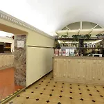 Hotell Tirreno
