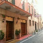 Tirreno Hotell
