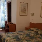 Tirreno 3* Rom